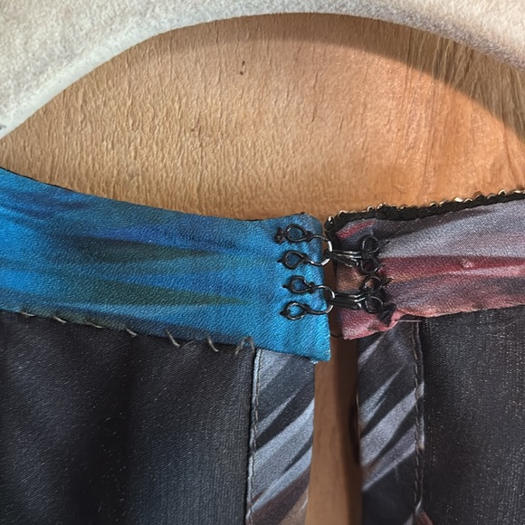 Ranna Gill Beaded Neck Rainbow Abstract Print Maxi Dress Sz M - Picture 10 of 11